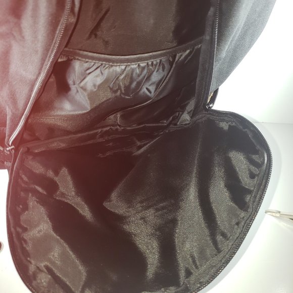 Hunter X Hunter Spencers Exclusive Backpack Character Front Side Net Pockets NWT - Picture 5 of 7